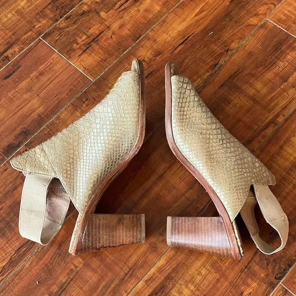 Donald PLINER Leather Platino Snake Print Gold Slingback Clogs Shoes 9.5